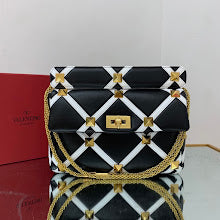 new-luxury-designer-bags-nm2510