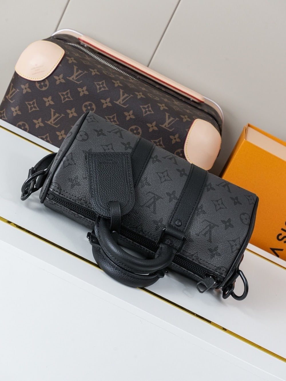 Dragons Bags ln Luxury Bag --71635