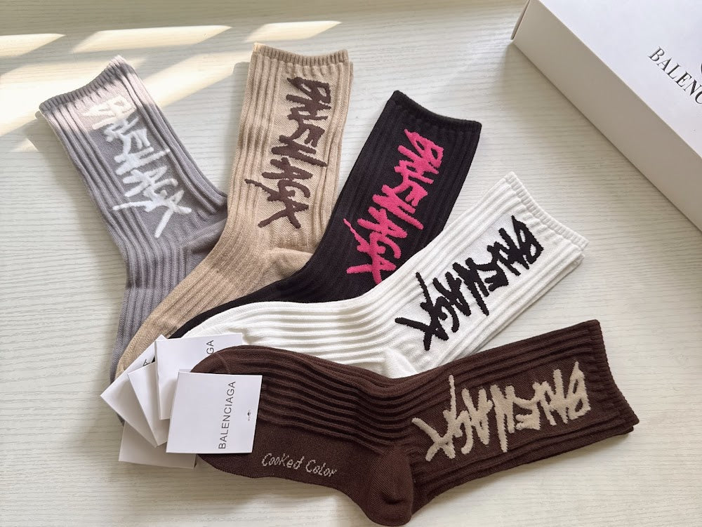 Dragons Bags Premium Luxury Socks --98407
