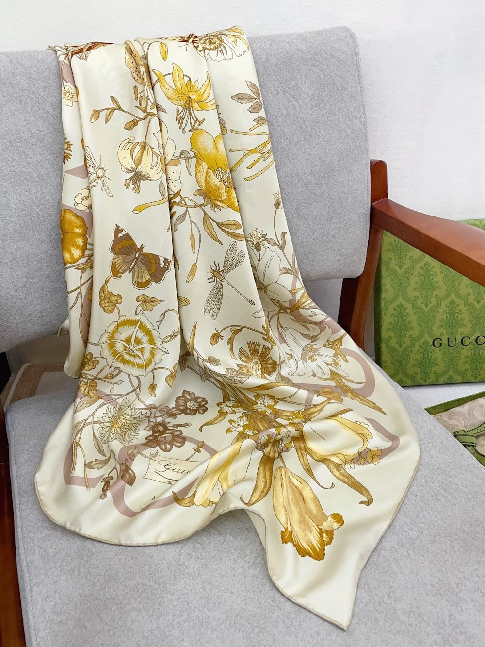 Dragons Bags Premium Designer Scarf --98804