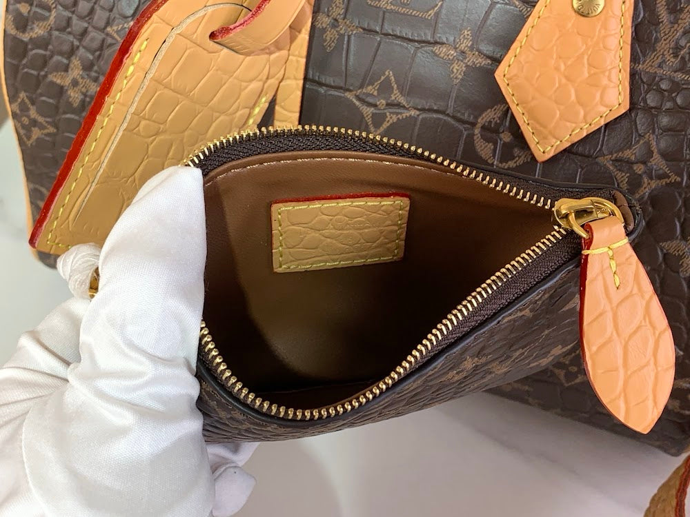 Dragons Bags ln Luxury Bag --69761