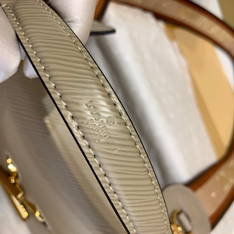 Dragons Bags ln Luxury Bag --59239