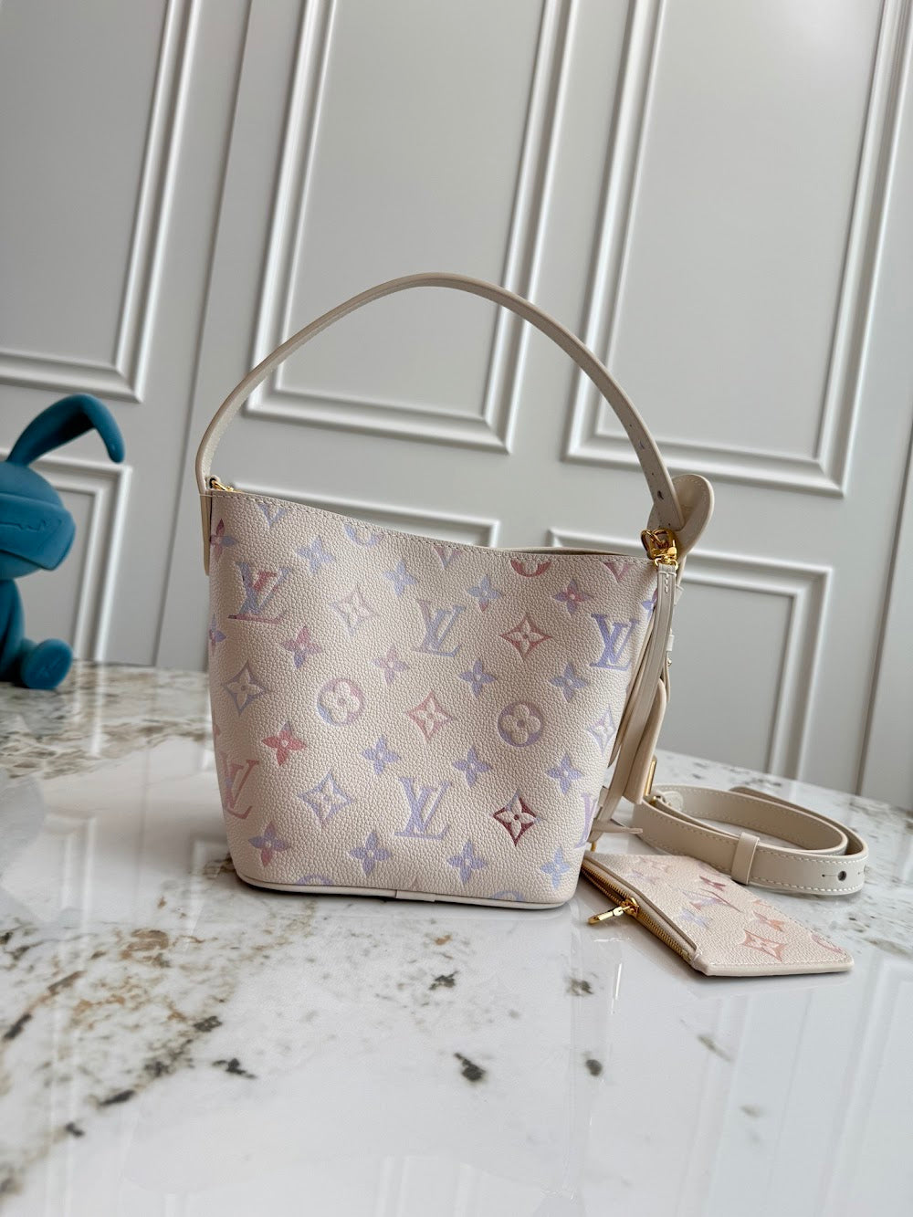 Dragons Bags ln Luxury Bag --81848