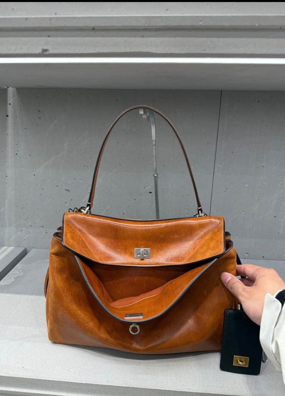 Dragons Bags Balenciaga Luxury Bag --110702