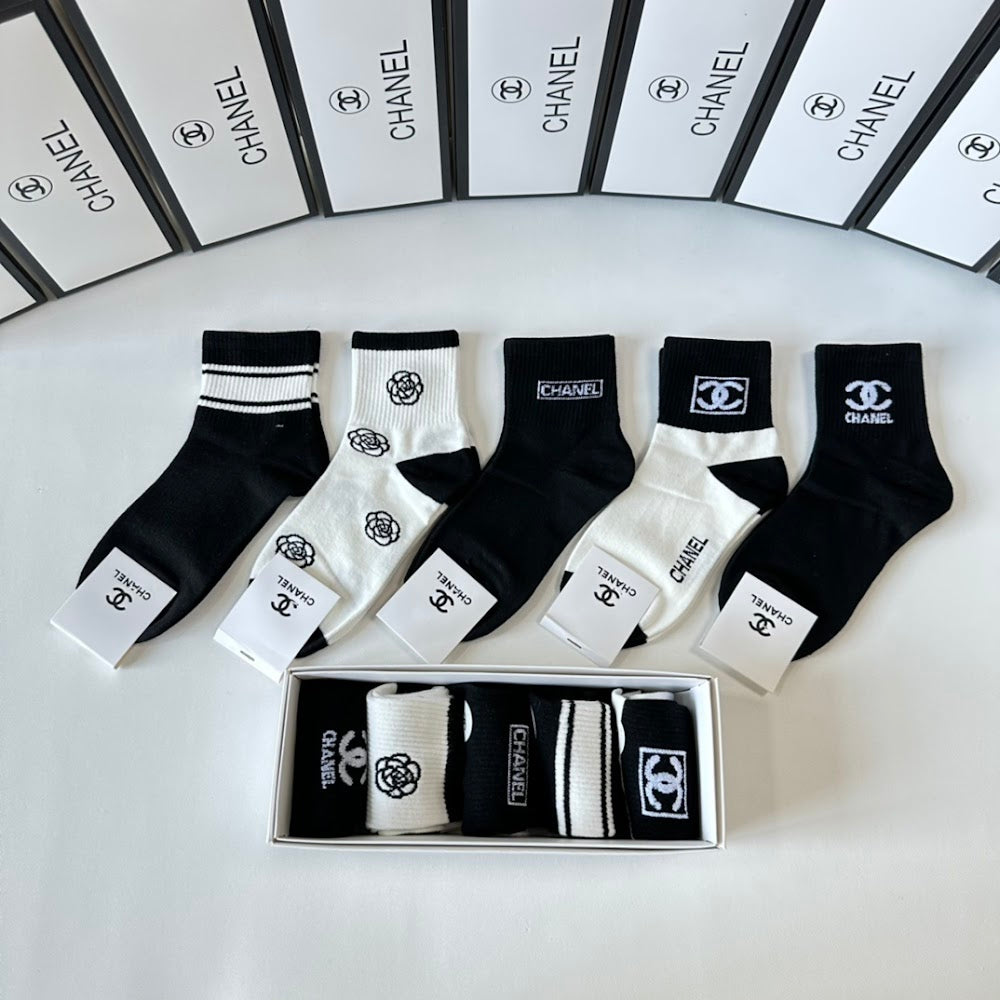 Dragons Bags Premium Luxury Socks --97814