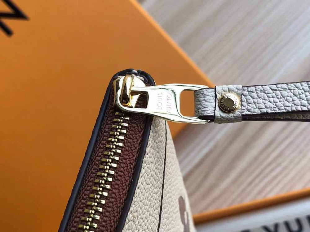 Dragons Bags ln Luxury Bag --59483
