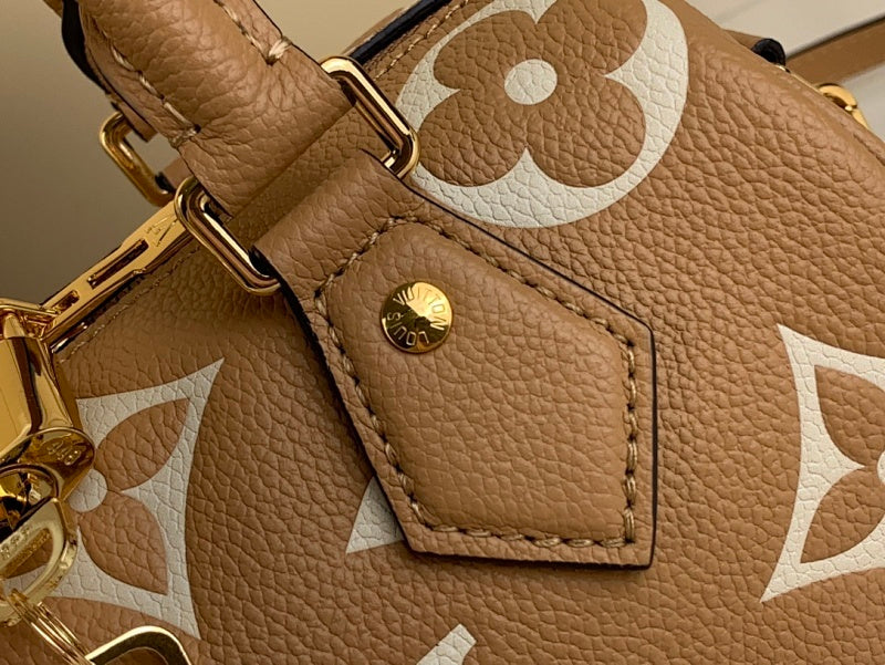 Dragons Bags ln Luxury Bag --69298