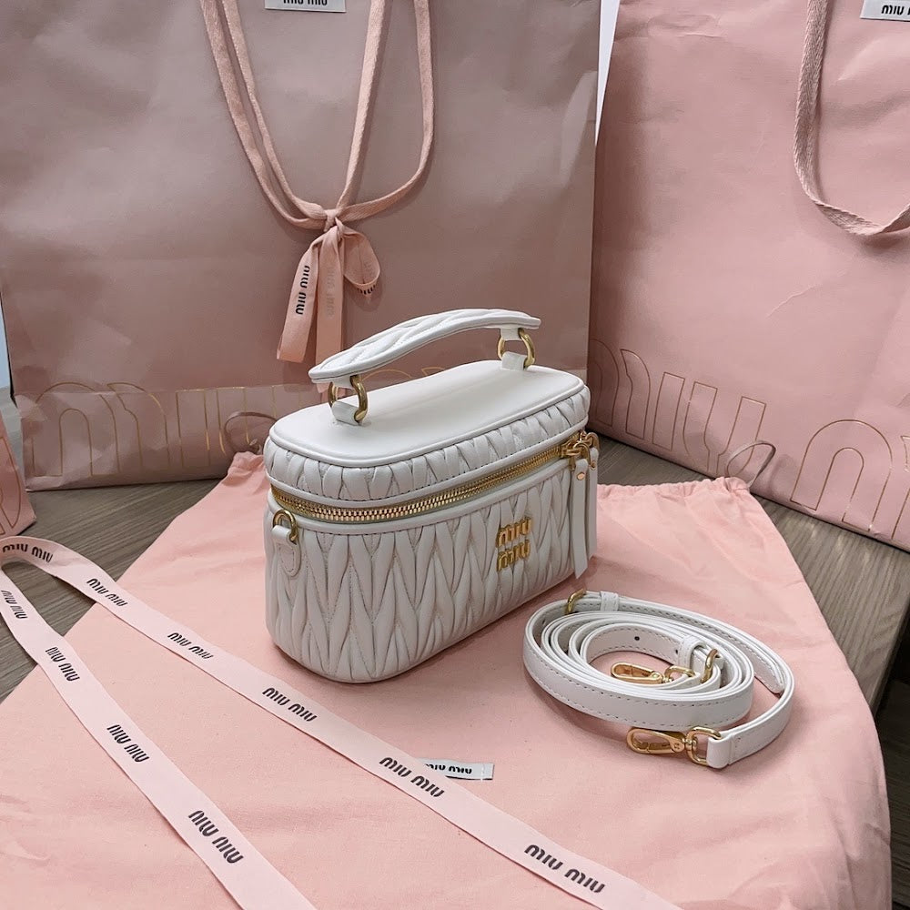Dragons Bags Miun Miun Luxury Bag --123274