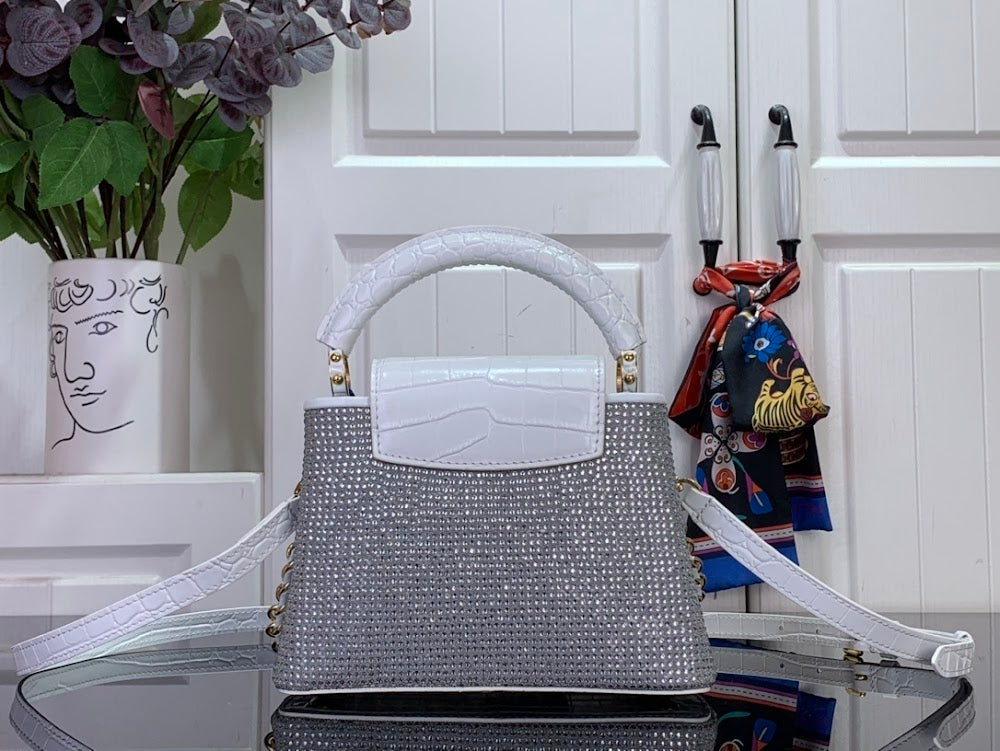 Dragons Bags ln Luxury Bag --97010