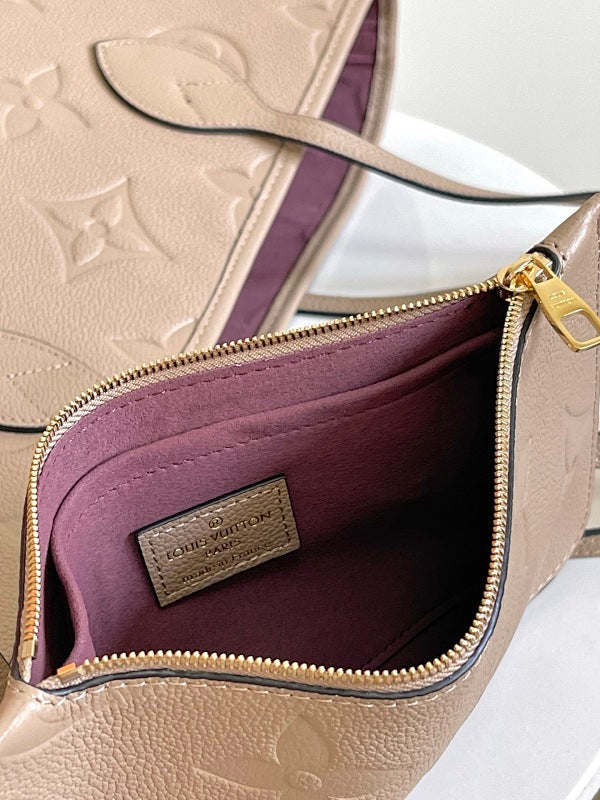 Dragons Bags ln Luxury Bag --81884
