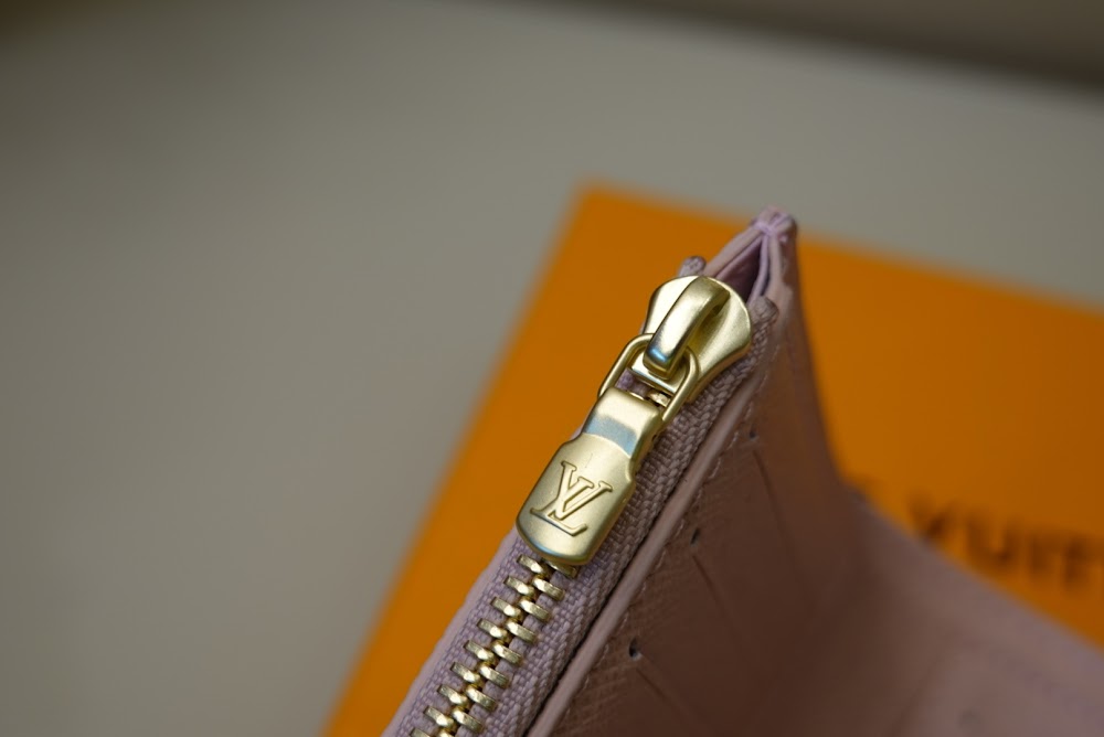 Dragons Bags ln Luxury Bag --66569