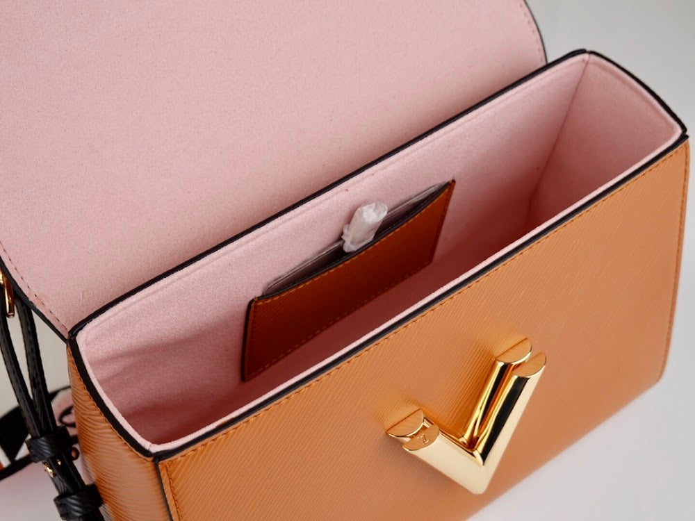 Dragons Bags ln Luxury Bag --60441
