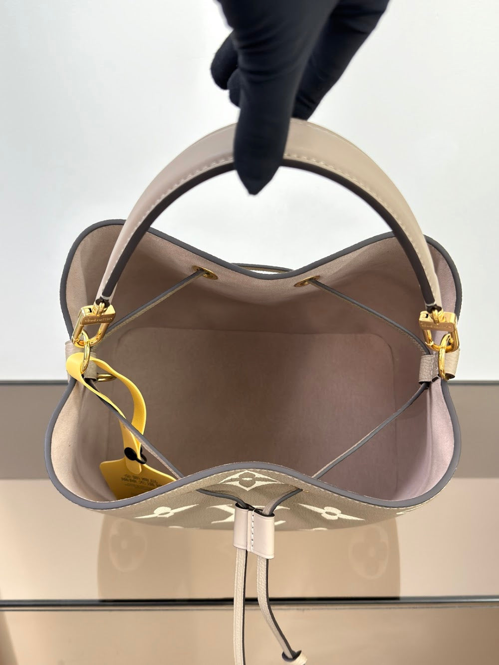 Dragons Bags ln Luxury Bag --97344