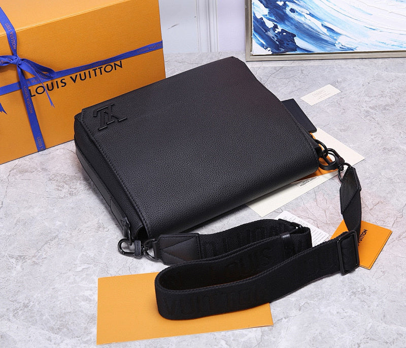 Dragons Bags ln Luxury Bag --70547