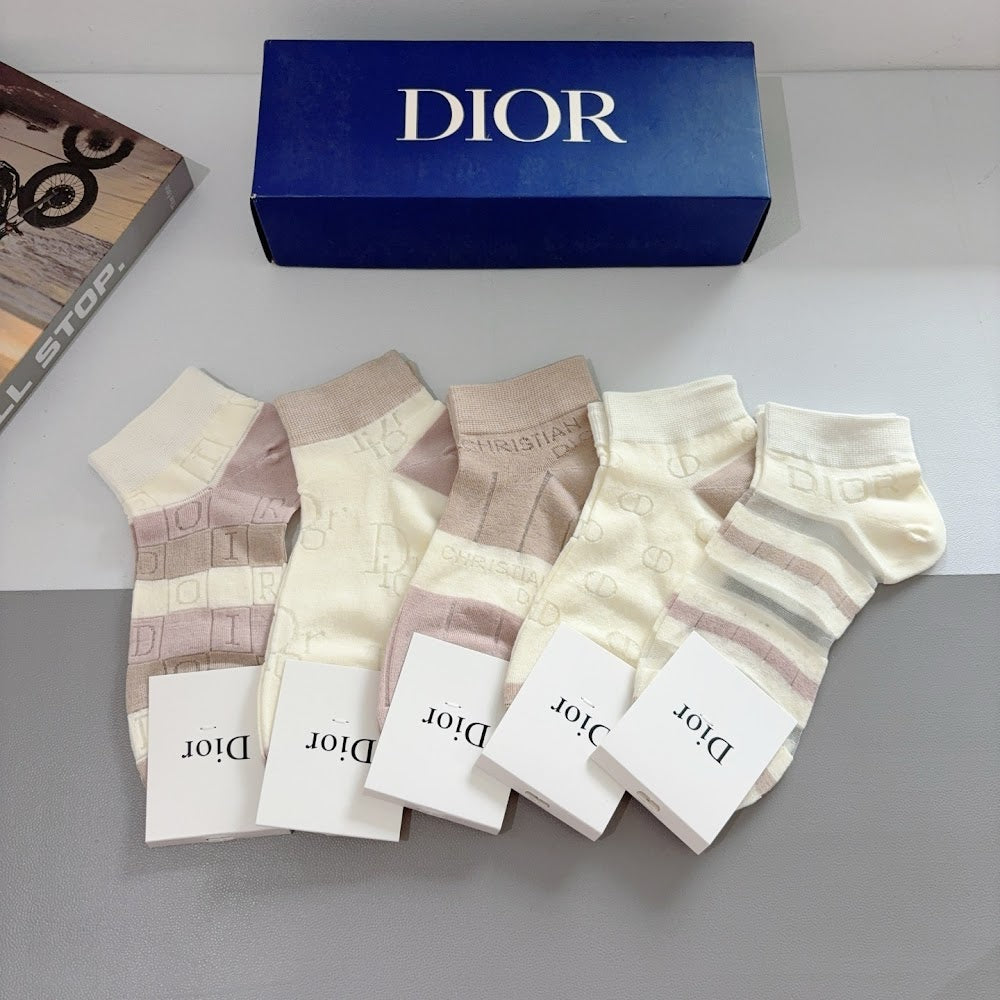 Dragons Bags Premium Luxury Socks --98152