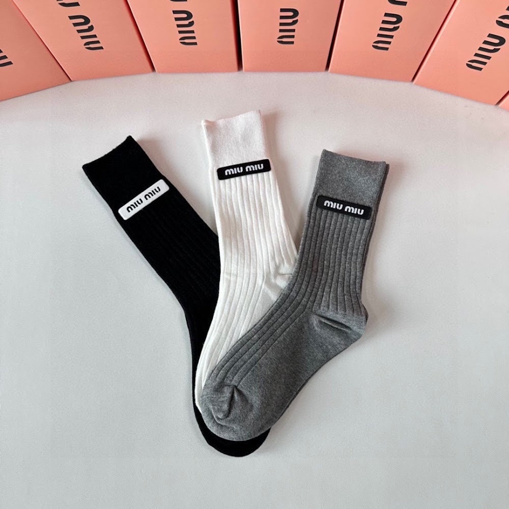Dragons Bags Premium Luxury Socks --97797