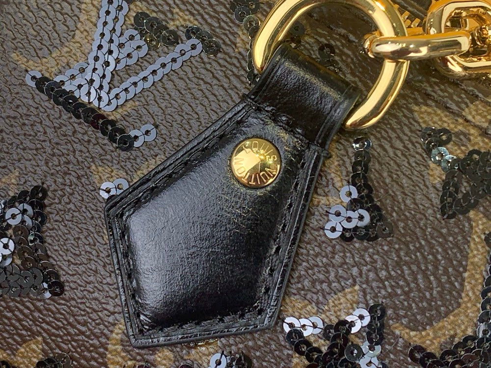 Dragons Bags ln Luxury Bag --97608