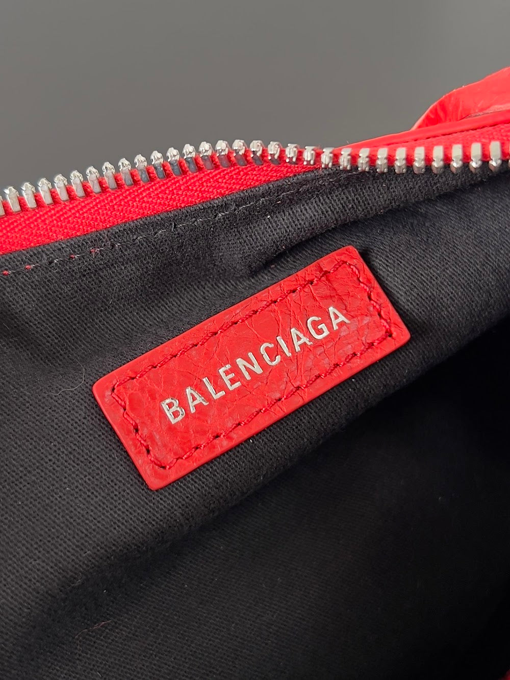 Dragons Bags Balenciaga Luxury Bag --111157