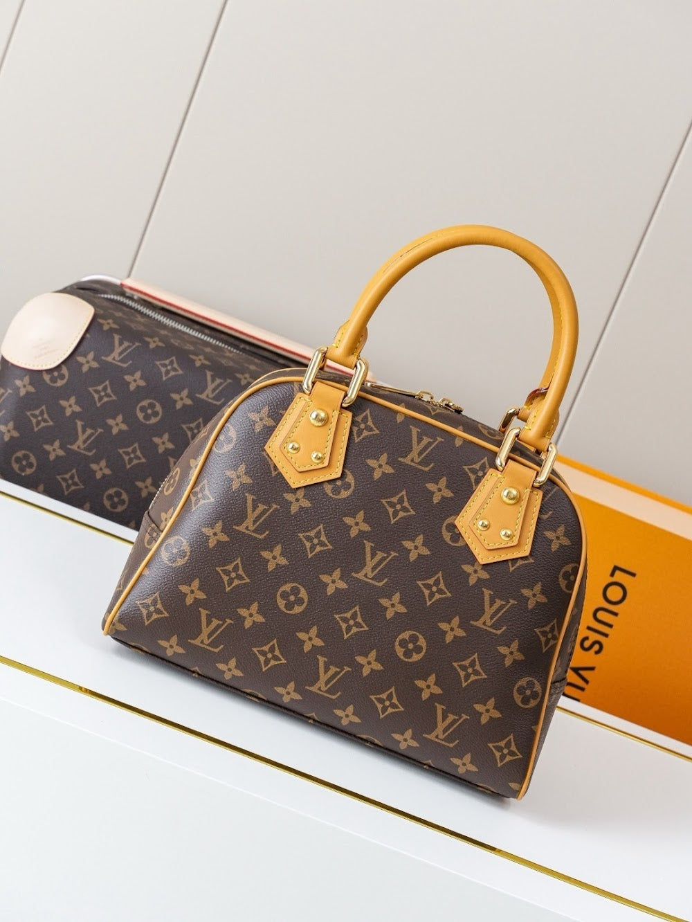 Dragons Bags ln Luxury Bag --81822