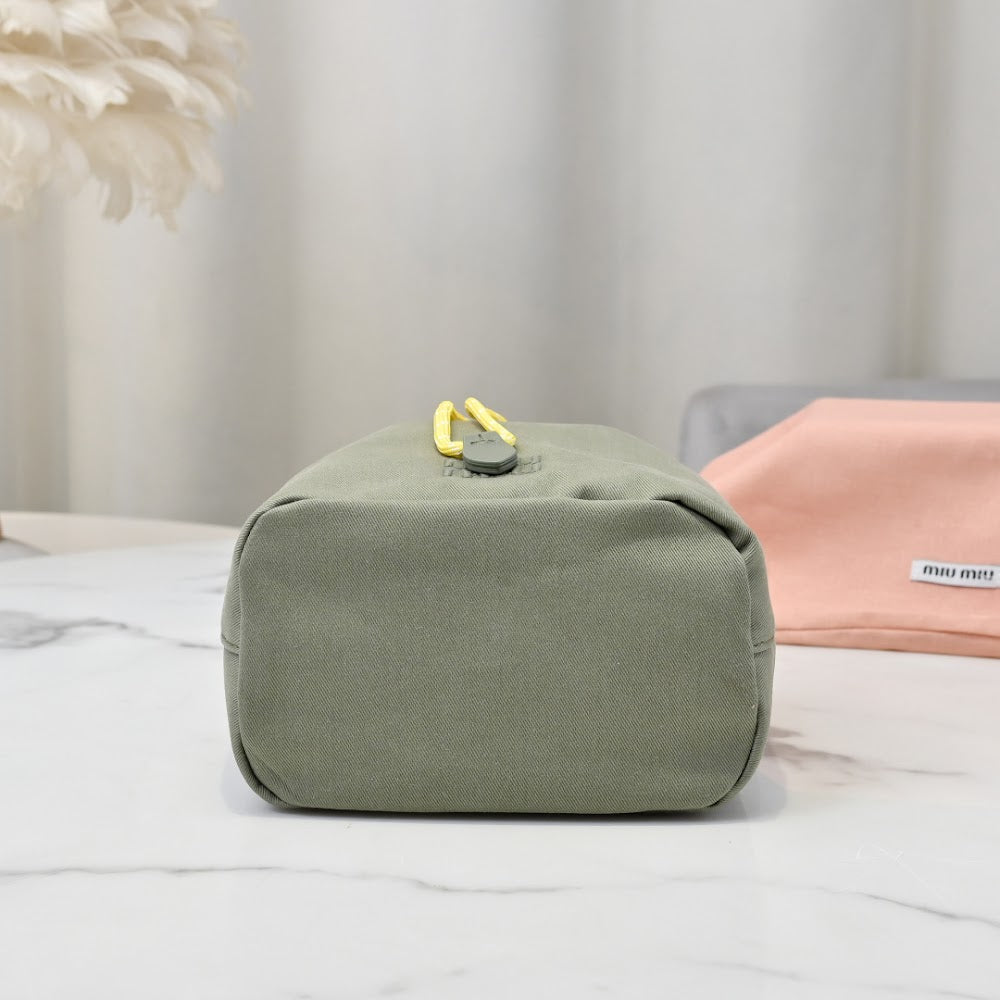Dragons Bags Miun Miun Luxury Bag --123571