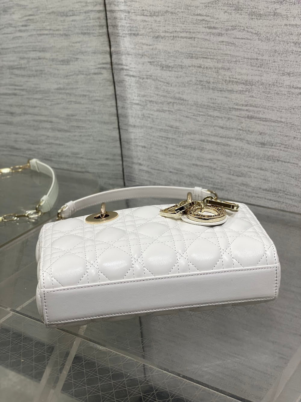 Dragons BagsDiorn Luxury Bag --115347