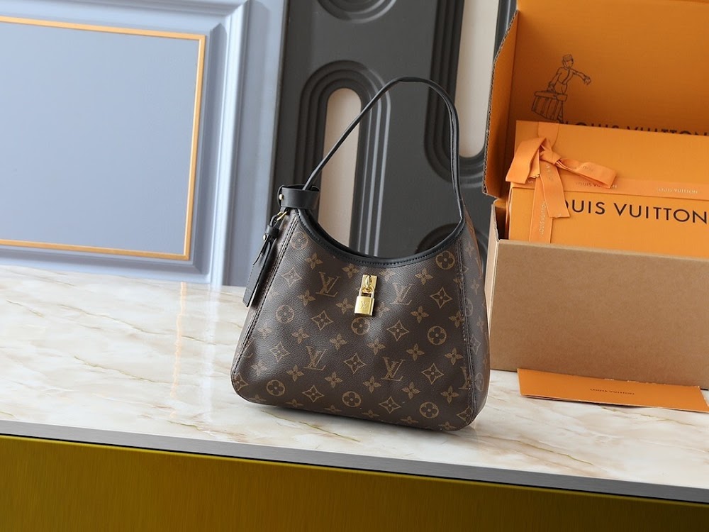 Dragons Bags ln Luxury Bag --76939