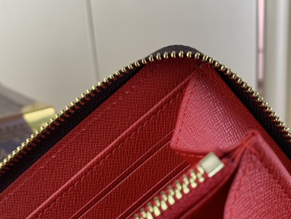 Dragons Bags ln Luxury Bag --61484