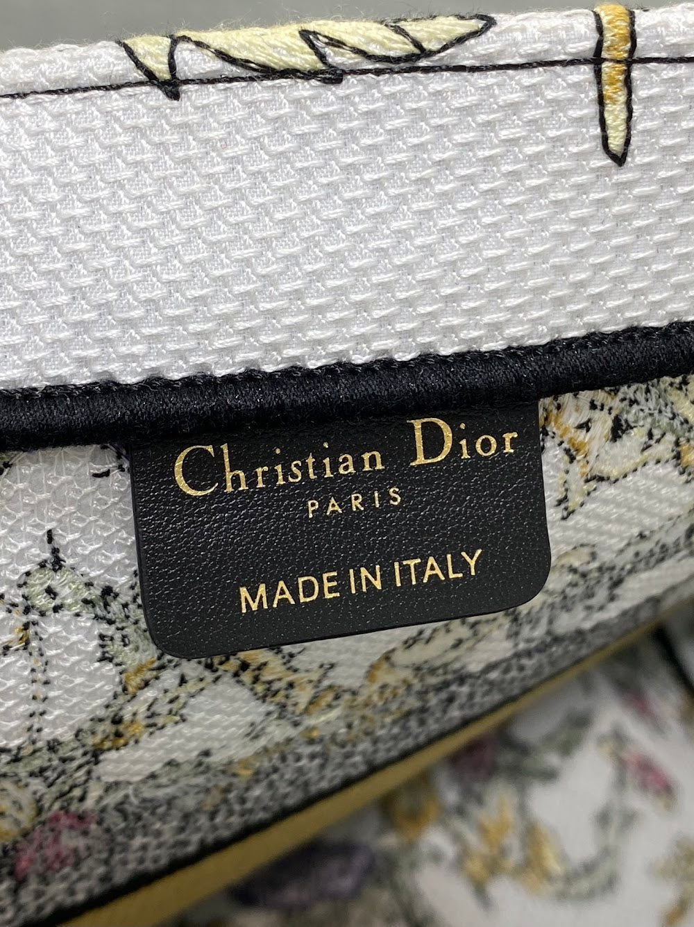new-designer-premium-bags-nm16601