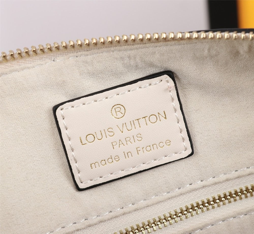 Dragons Bags ln Luxury Bag --78202