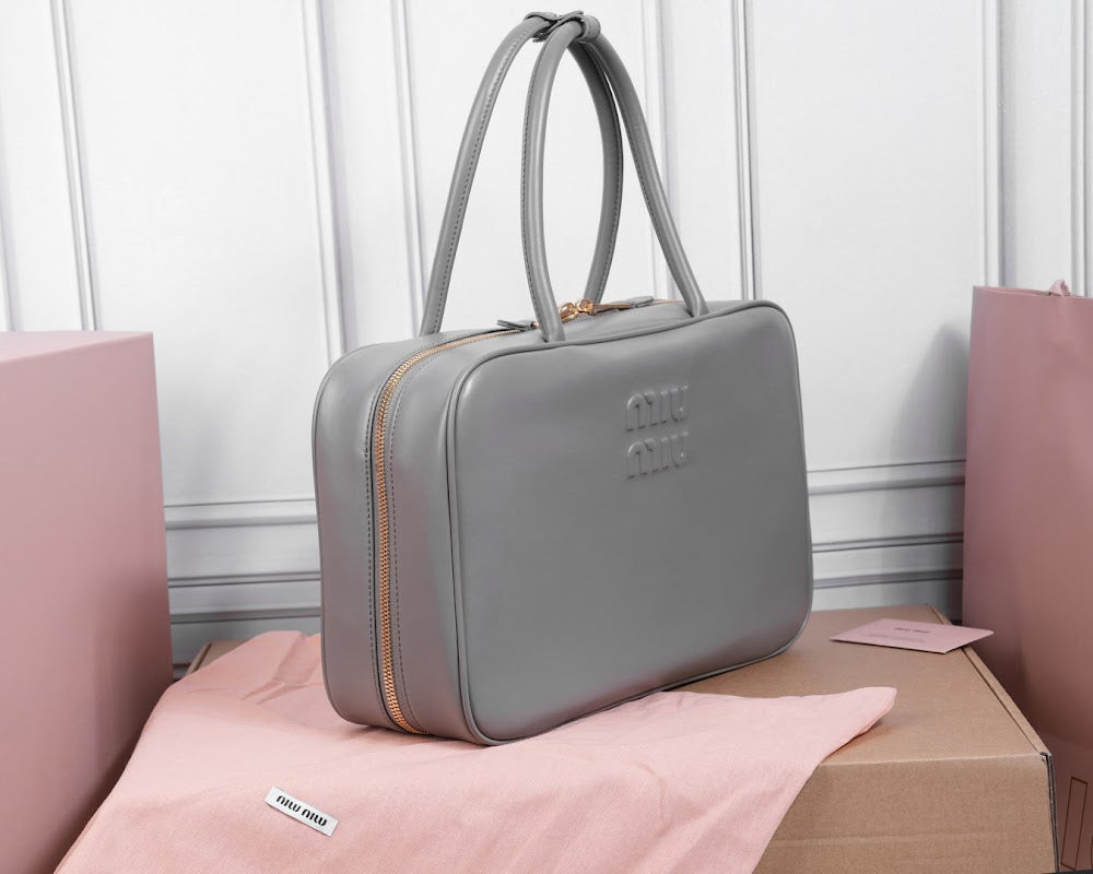 Dragons Bags Miun Miun Luxury Bag --123356