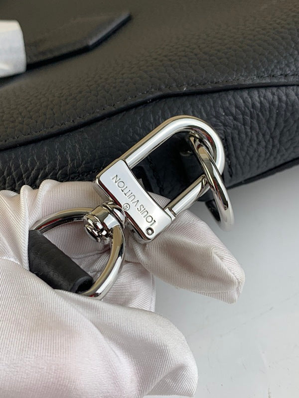 Dragons Bags ln Luxury Bag --67459