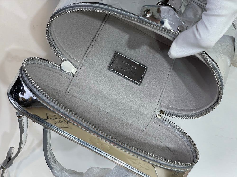 Dragons Bags ln Luxury Bag --95583
