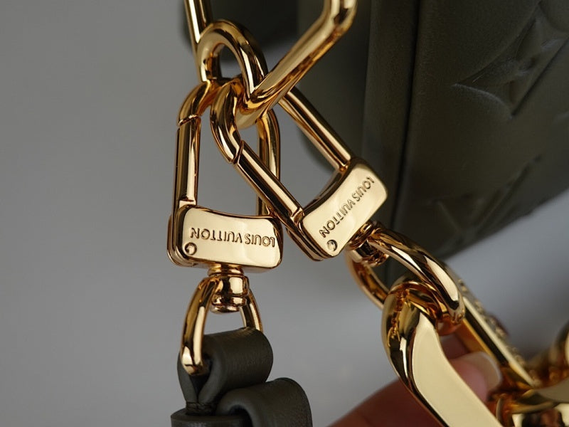 Dragons Bags ln Luxury Bag --60430