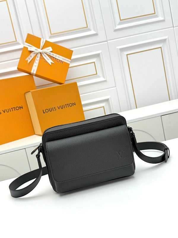 Dragons Bags ln Luxury Bag --71513