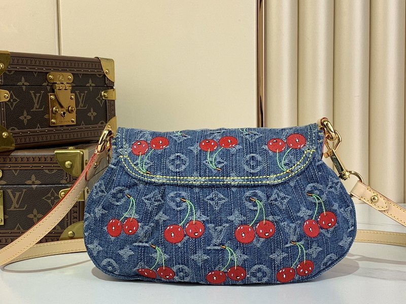 Dragons Bags ln Luxury Bag --69756