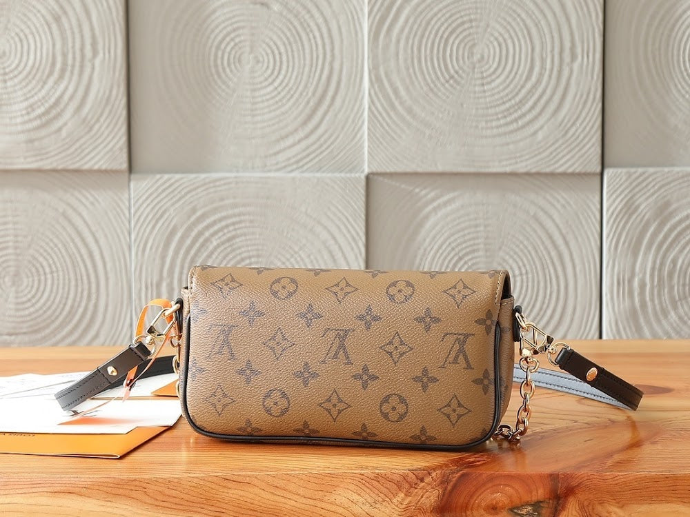 Dragons Bags ln Luxury Bag --97256