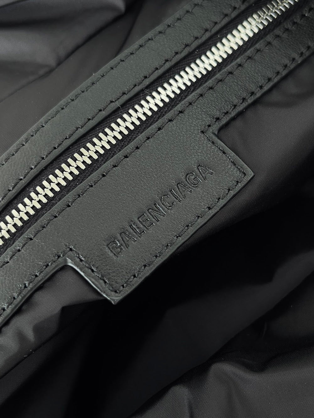 Dragons Bags Balenciaga Luxury Bag --111187
