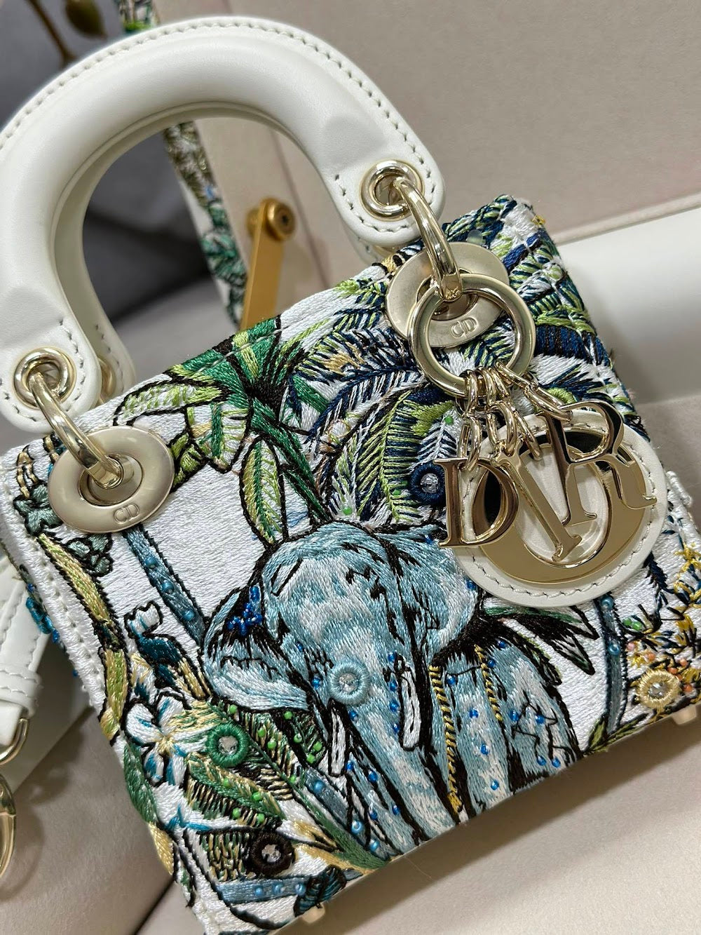 Dragons BagsDiorn Luxury Bag --114460