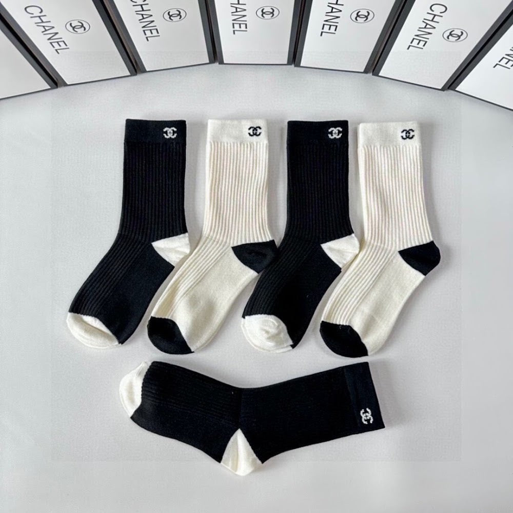Dragons Bags Premium Luxury Socks --97958