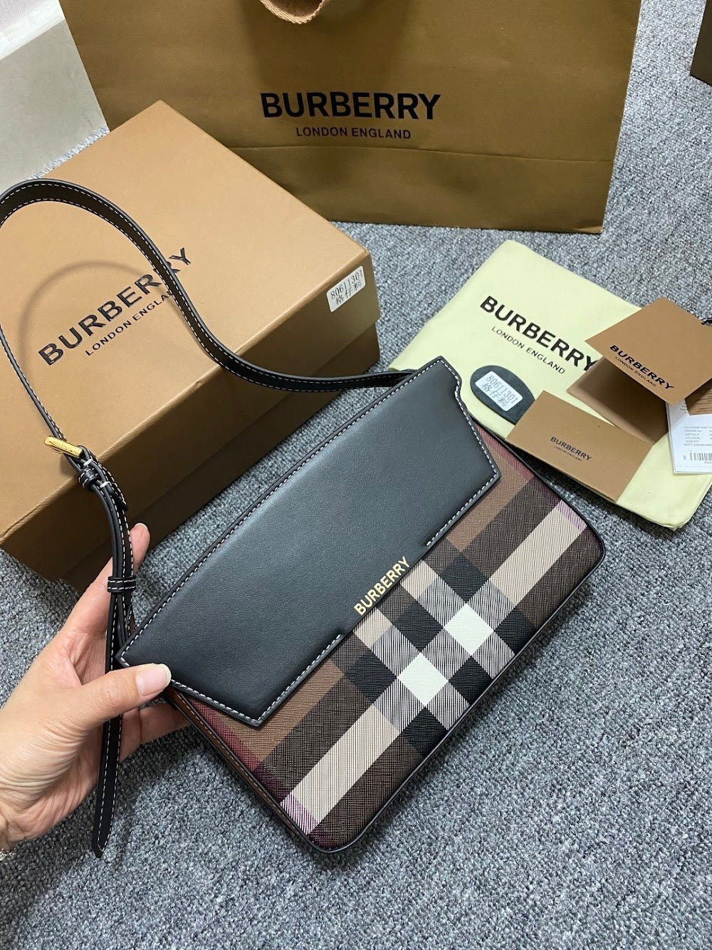 Dragons Bags Burberryn Luxury Bag --92842