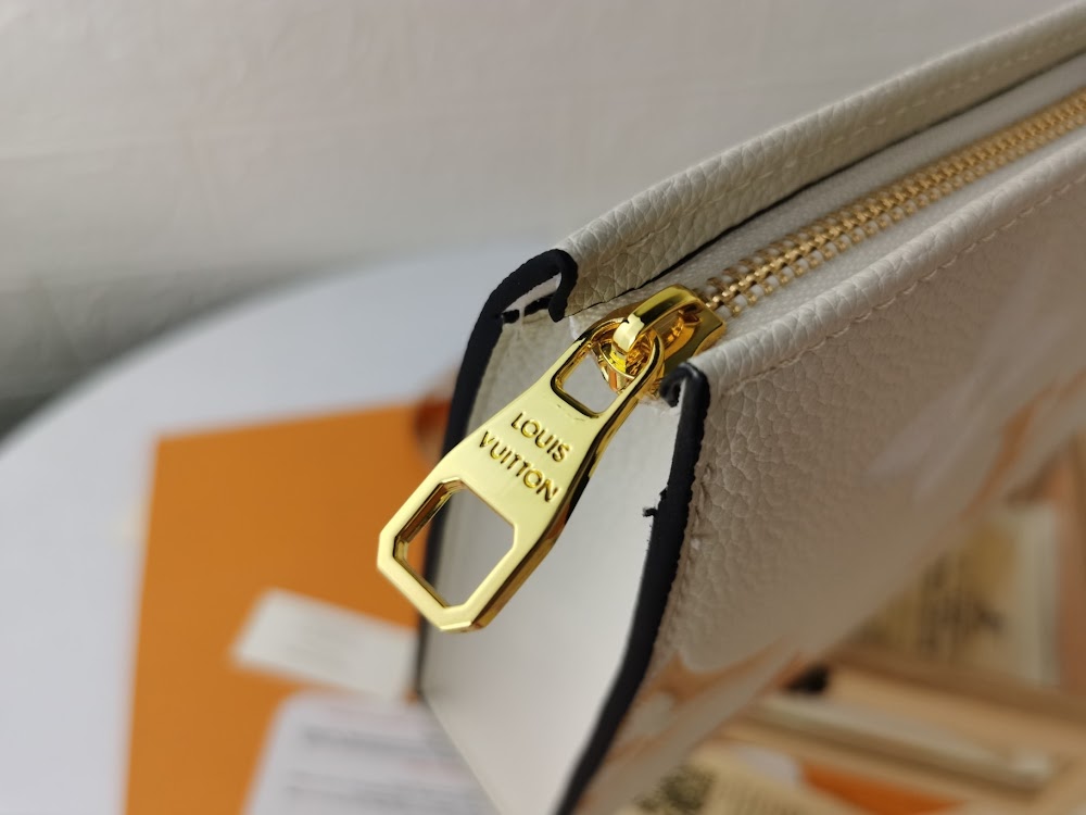 Dragons Bags ln Luxury Bag --78188
