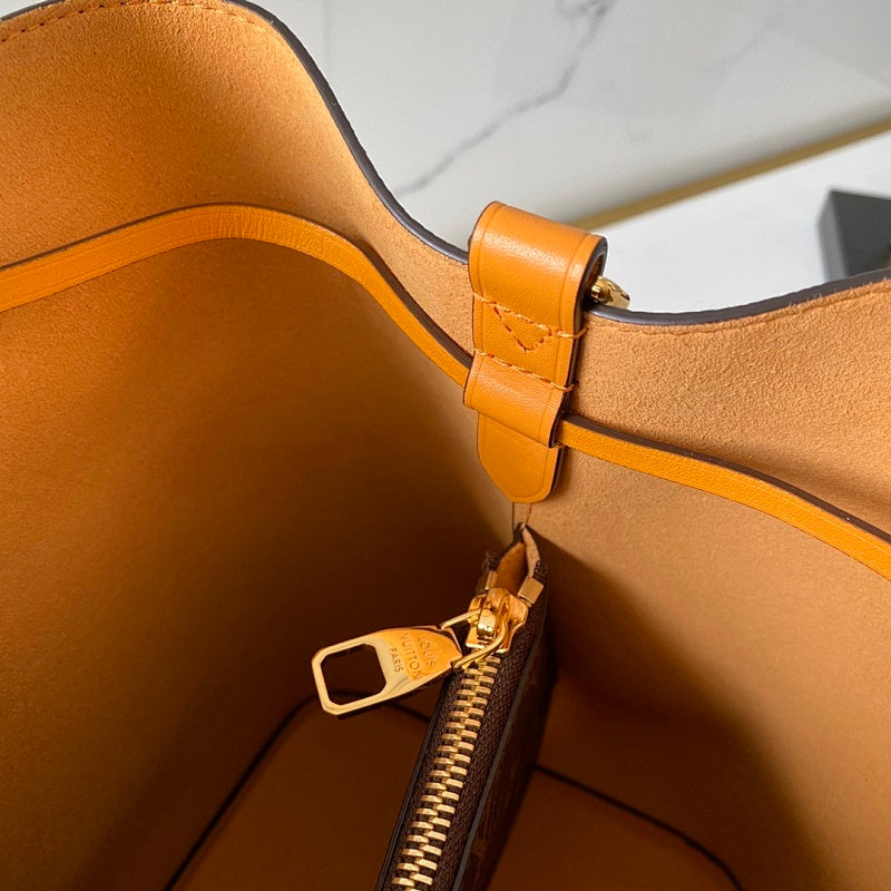 Dragons Bags ln Luxury Bag --56997