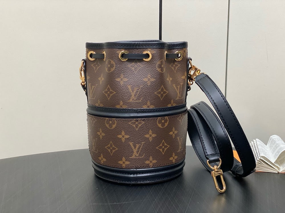 Dragons Bags ln Luxury Bag --81428