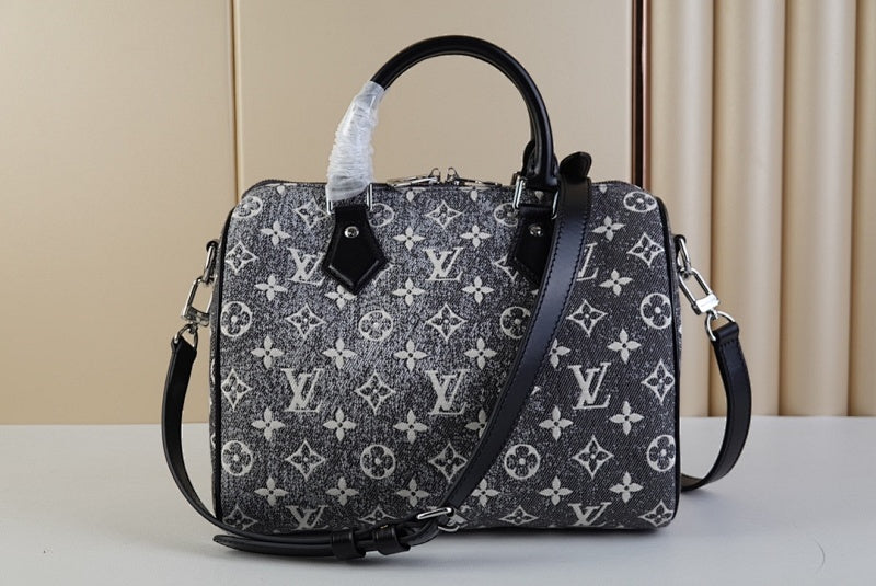 Dragons Bags ln Luxury Bag --67893