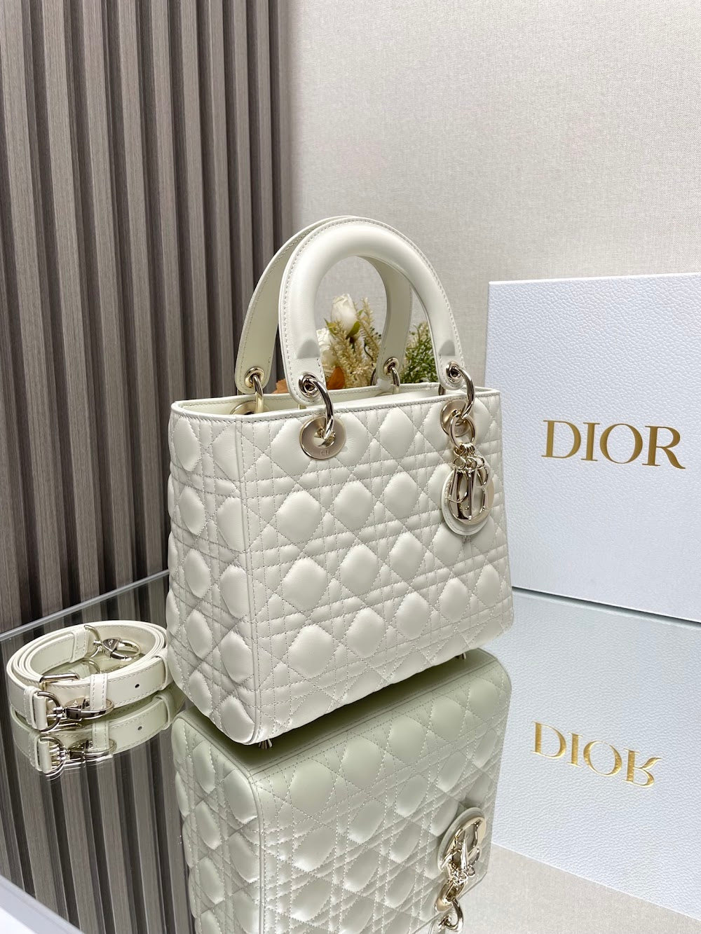 Dragons BagsDiorn Luxury Bag --116023