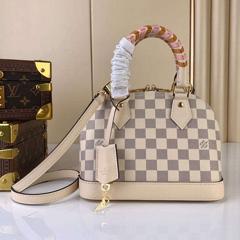 Dragons Bags ln Luxury Bag --60876