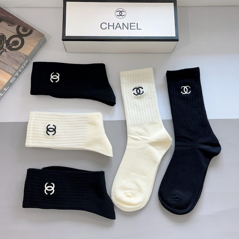 Dragons Bags Premium Luxury Socks --98211