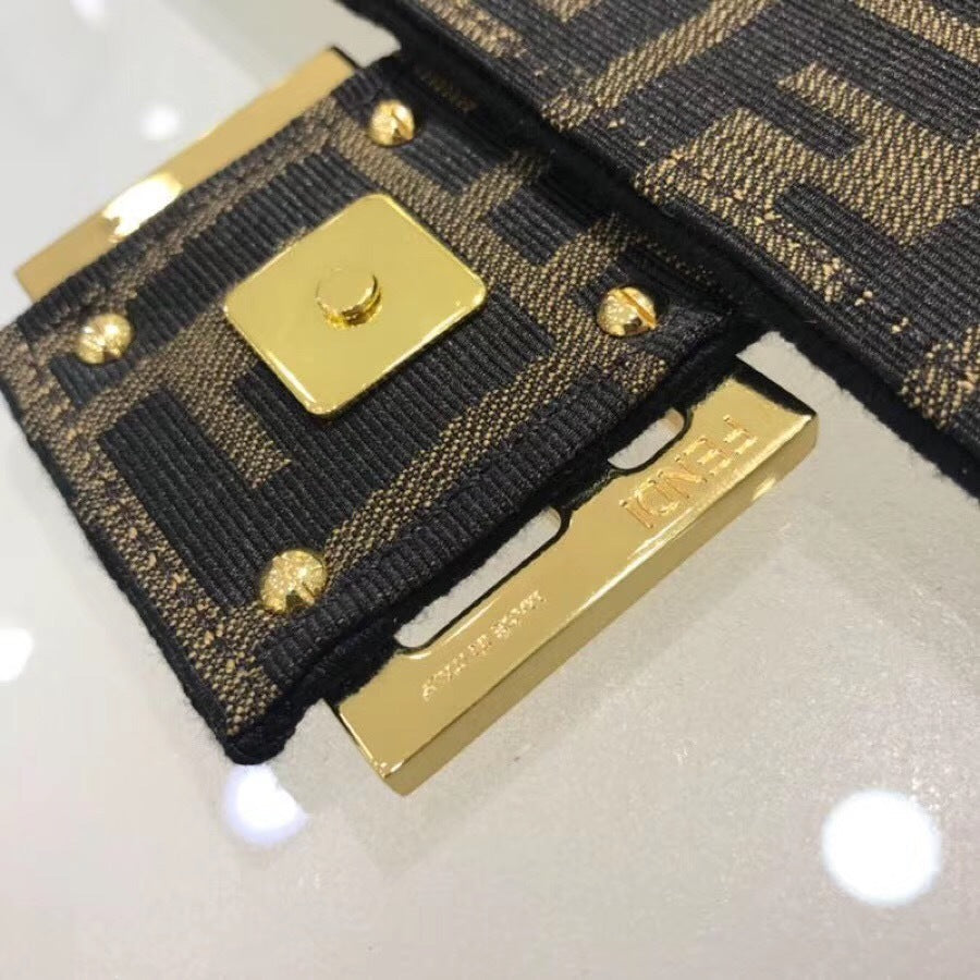 new-designer-premium-bags-nm15147