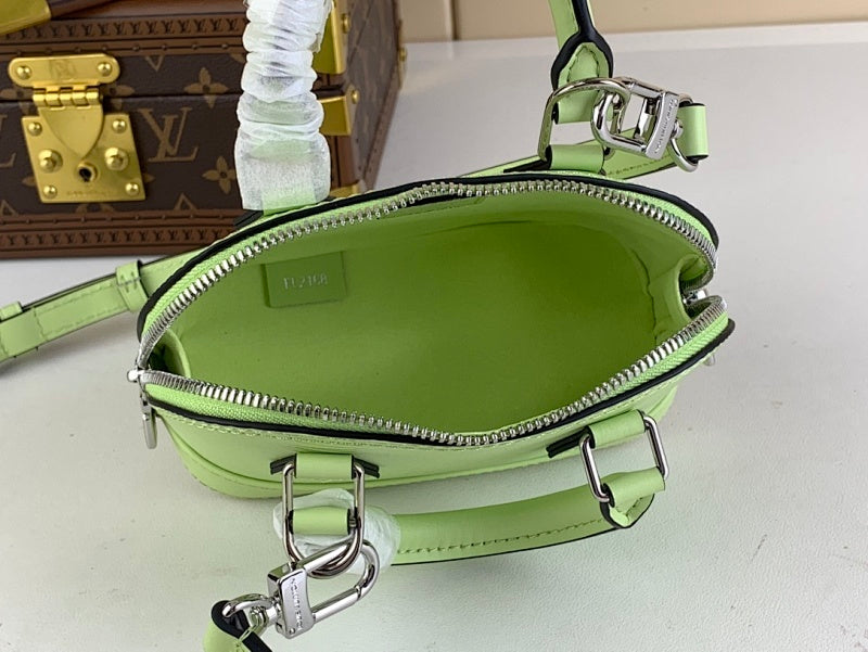 Dragons Bags ln Luxury Bag --68601
