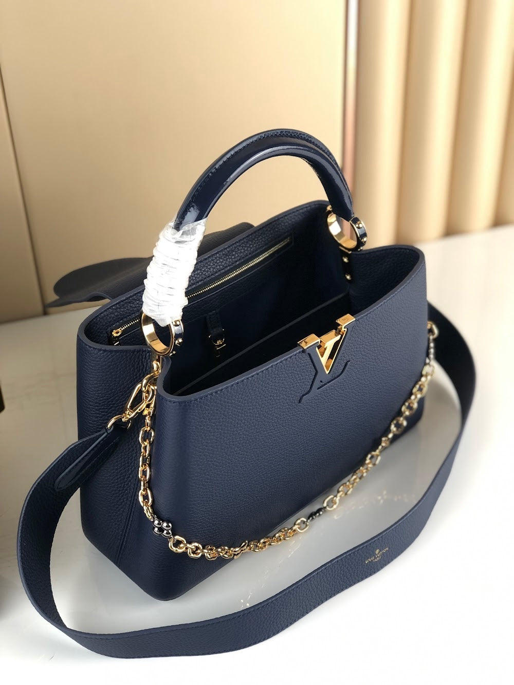 Dragons Bags ln Luxury Bag --60649